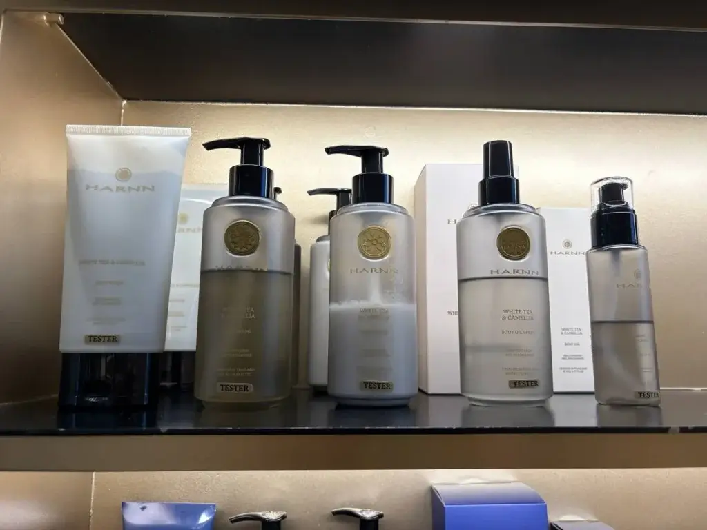 タイのお土産 HAARNのホワイトティーシリーズ